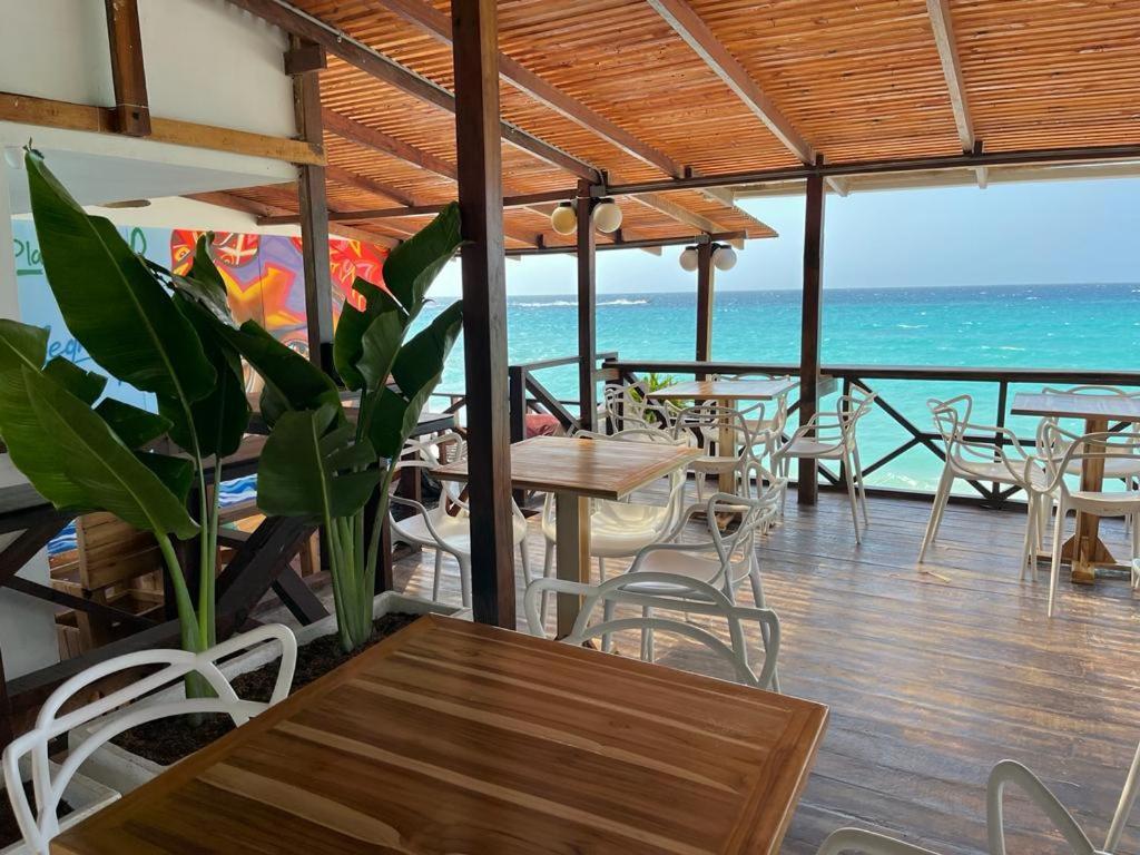 Playa Surf Baru Hotel Exterior photo